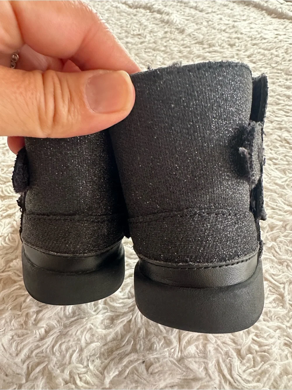 UGG Toddler / Infant Keelan Black Glitter Shimmer Boots Size 4/5 EUC